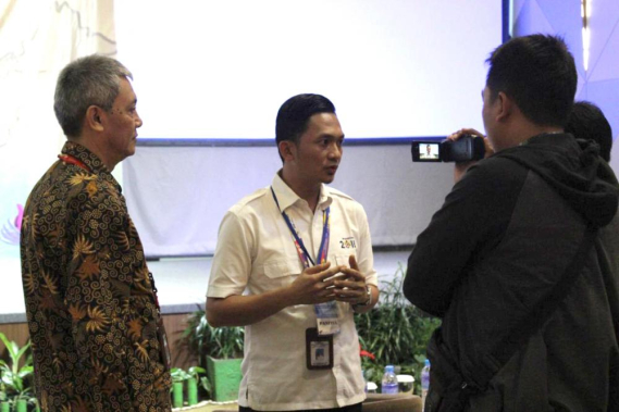 Ilustrasi: Balmon Pontianak Sosialisasikan Penggunaan Frekuensi Radio Maritim