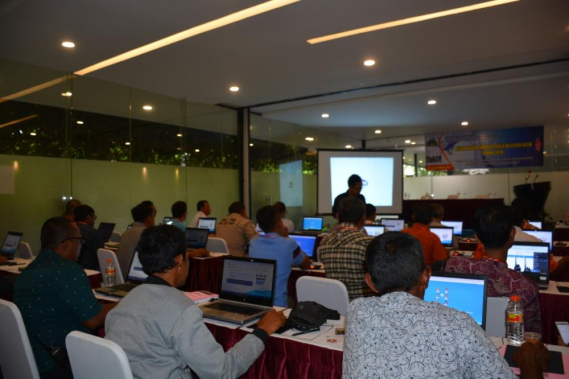 Ilustrasi: Suasana pelaksanaan Ujian CAT UNAR di Balmon Aceh