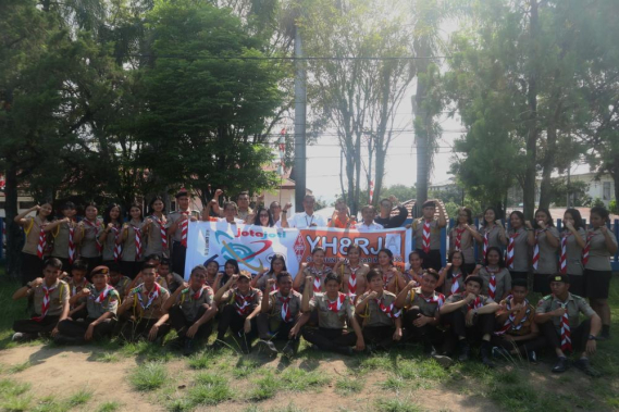 Ilustrasi: Balai Monitor Spektrum Frekuensi Radio Kelas II Manado menanamkan kesadaran tertib frekuensi radio kepada  generasi muda peserta Jamboree on the Air dan Jamboree Internet (Jota-Joti) Gerakan Pramuka Kwartir Cabang Manado, Minahasa dan Tomohon,   18 sampai 20 Oktober 2019