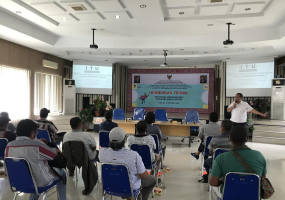 Ilustrasi: Balai Monitor Spektrum Frekuensi Radio Kelas I Medan mengenalkan Program Sertifikat Jarak Jangkau Jauh (Long Range Certificate) kepada nelayan dan anak buah kapal (ABK) penangkap ikan di Sibolga, Sumatera Utara.