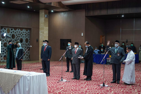 Ilustrasi: Menteri Kominfo, Jhonny G Plate, melantik 6 orang pejabat tinggi pratama di lingkungan Kementerian Kominfo pada Selasa (15/12/2020) di Ruang Anantakupa.