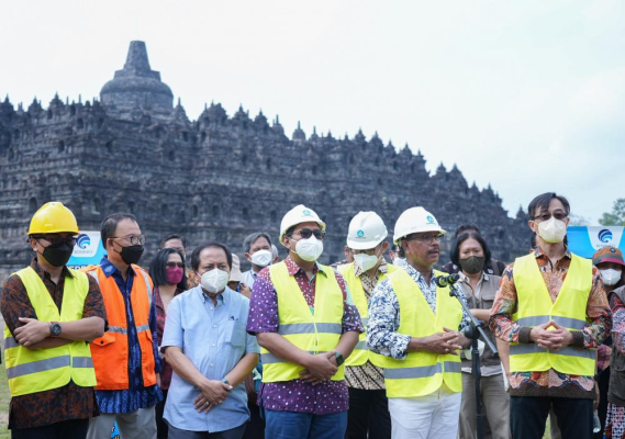 Ilustrasi: Menkominfo didampingi Dirjen SDPPI Ismail, menjelaskan penataan infrastruktur pendukung manajemen dan wajah baru Candi Borobudur dirancang secara menyeluruh pada Konperensi Pers, Kamis (14/07/2022).