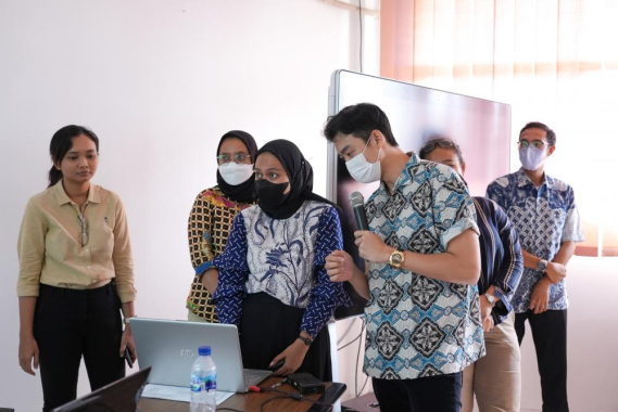 Ilustrasi: Salah satu sesi pelatihan dalam kegiatan Pelatihan Konten Kreator yang berlangsung selama 3 hari di Wisma PPSDM Cidokom.