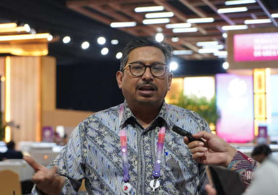 Ilustrasi: Dirjen SDPPI Ismail memberi penjelasan kesiapan infrastruktur telekomunikasi di JCC, Senin (04/09/2023).