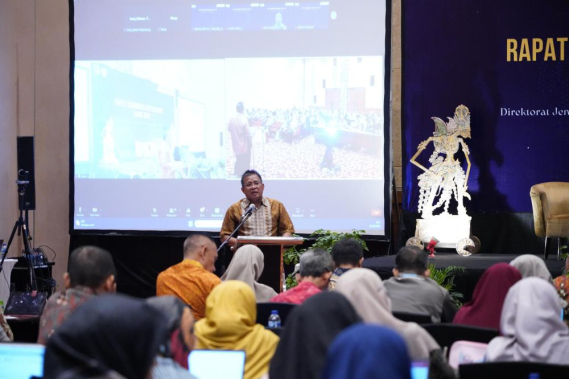 Ilustrasi: Plt. Sesditjen SDPPI Sabirin Mochtar membuka kegiatan Rakor Kepegawaian Ditjen SDPPI, Kamis (05/10/2023).