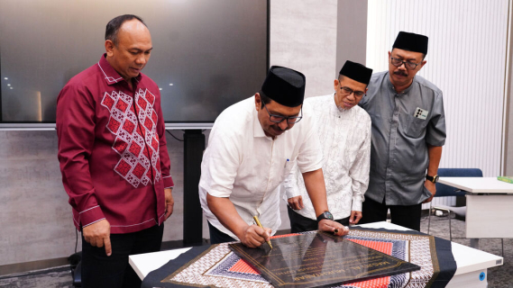 Ilustrasi: Komdigi Resmikan Masjid Al-Muqtaba di BBPPT, Perkuat Budaya Kerja dan Spiritual Pegawai